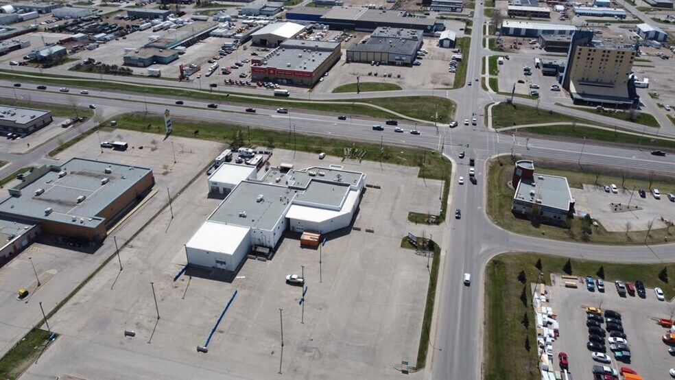 More Photos Of 10101 112 St, Grande Prairie Auto Dealership For Sale