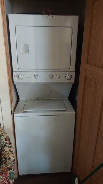 More Photos Of 129 S Church St, Whitewater Multifamily For Sale