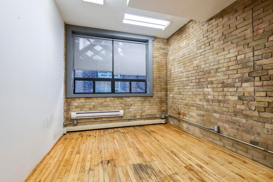 More Photos Of 282 Richmond St E, Toronto Office For Sale