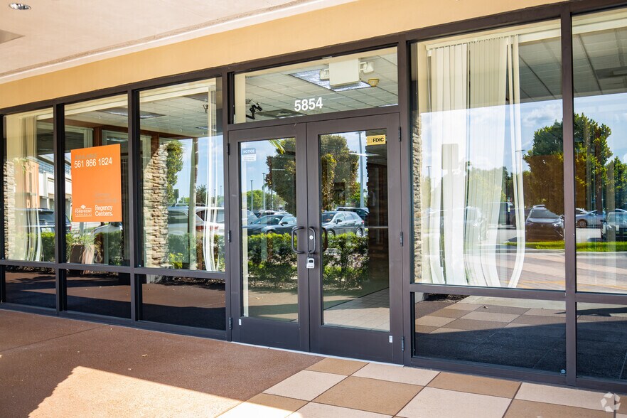 More Photos Of 5524-5986 Flamingo Rd, Cooper City Unknown For Lease