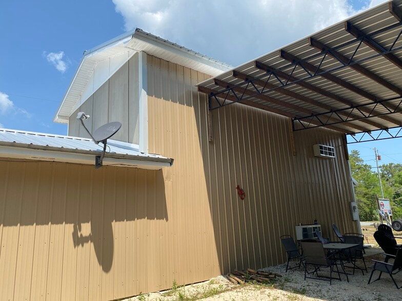 More Photos Of 1001 Highway 98 E, Carrabelle Hotel For Sale
