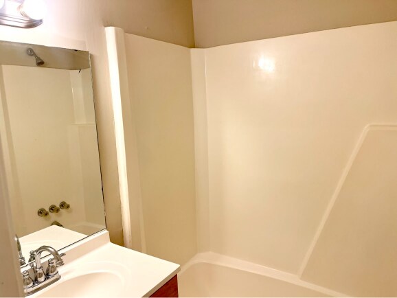 More Photos Of 2611 Golfview Ter SE, Conyers Multifamily For Sale