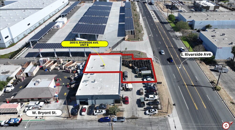 More Photos Of 2610 S Riverside Ave, Bloomington Service For Lease