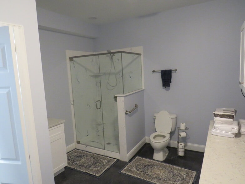 More Photos Of 4013 Thomas Rd, Little River Horse Stables For Sale