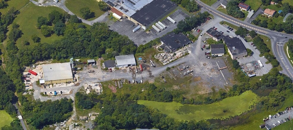 More Photos Of 68-74 Violet Ave, Poughkeepsie Warehouse For Sale