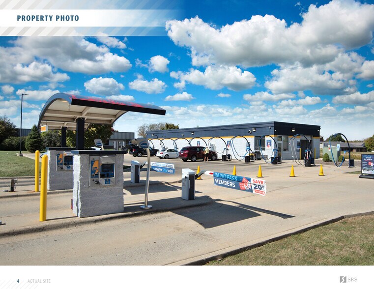 More Photos Of 2805 E Empire St, Bloomington Carwash For Sale