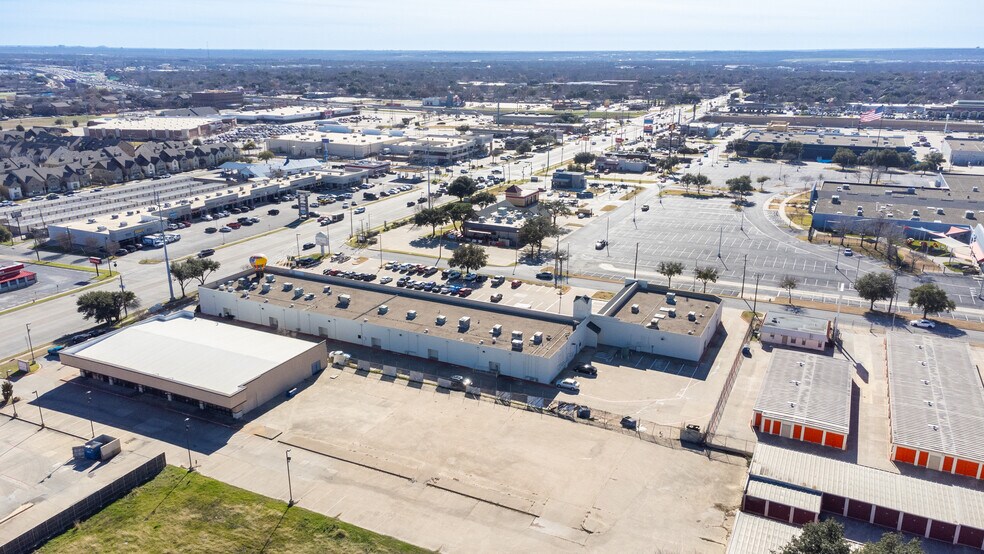 More Photos Of 6455 Hilltop Dr, North Richland Hills Unknown For Lease