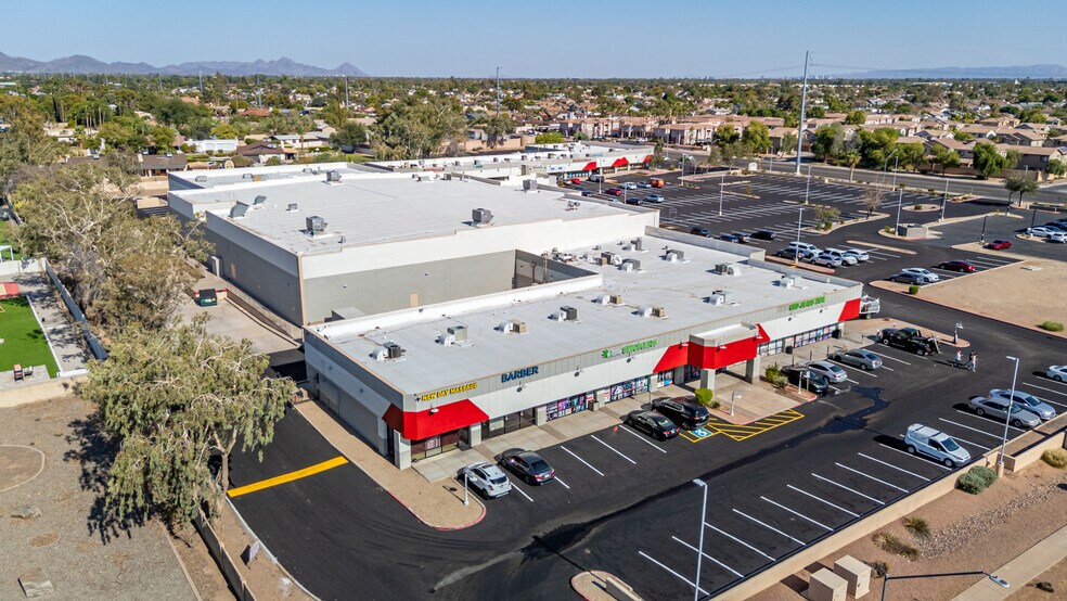 More Photos Of 6660 W Cactus Rd, Glendale Unknown For Lease