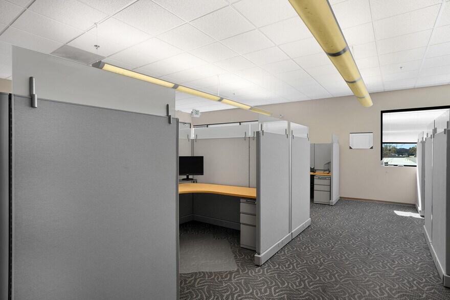More Photos Of 3785 Brickway Blvd, Santa Rosa Office For Sale