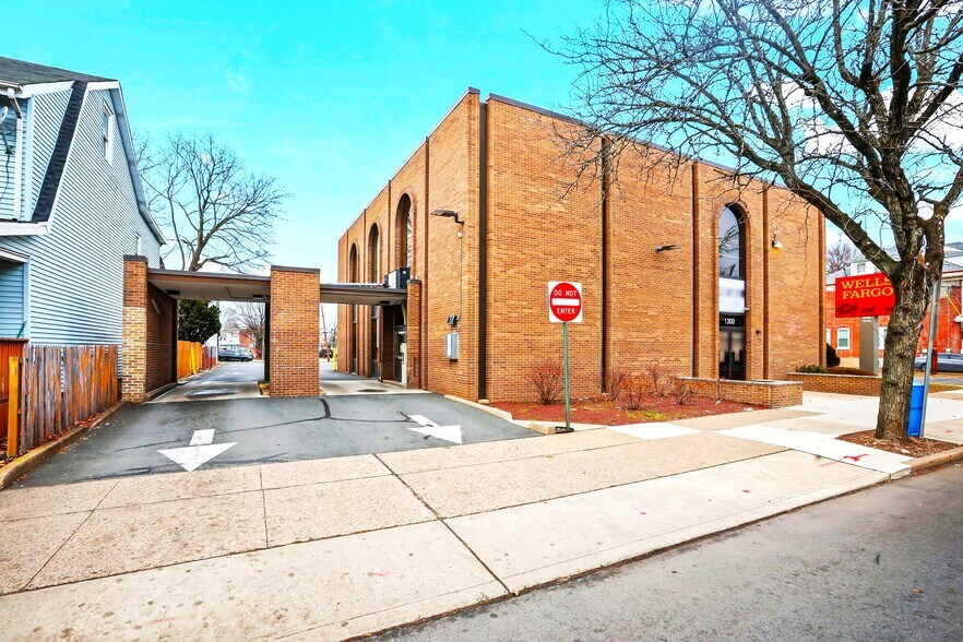 More Photos Of 1300 Hamilton Ave, Trenton Bank For Sale