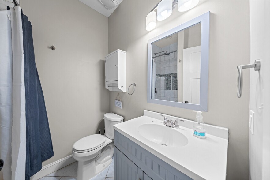 More Photos Of 217 Hood St, Durham Apartments For Sale