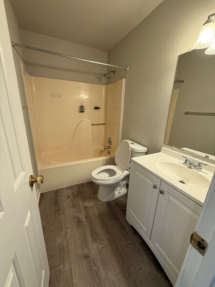 More Photos Of 8354 Martinsburg Pike, Shepherdstown Apartments For Sale