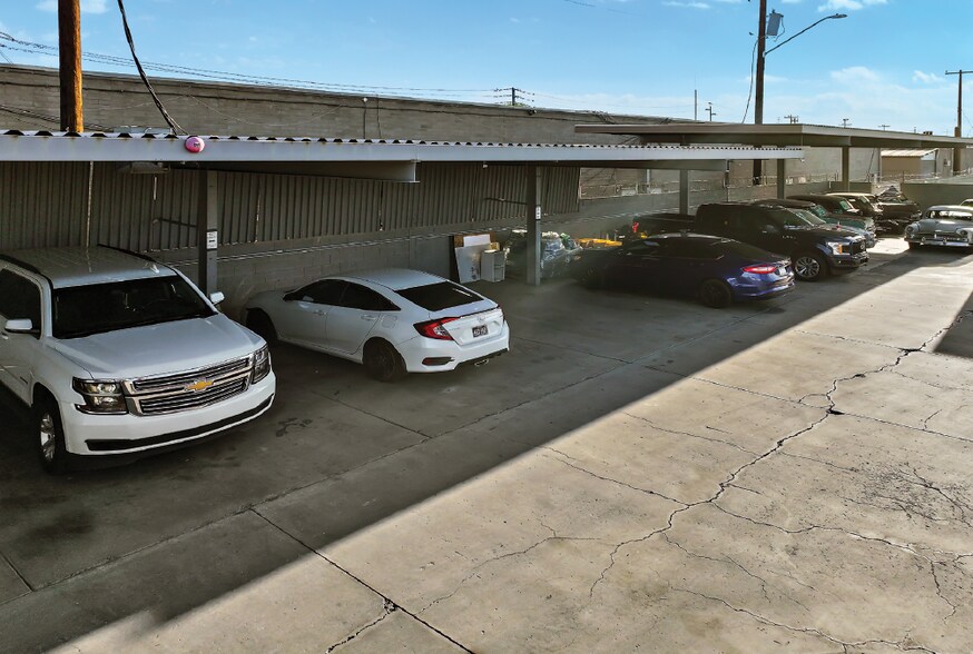 More Photos Of 3414 N 27th Ave, Phoenix Service For Sale