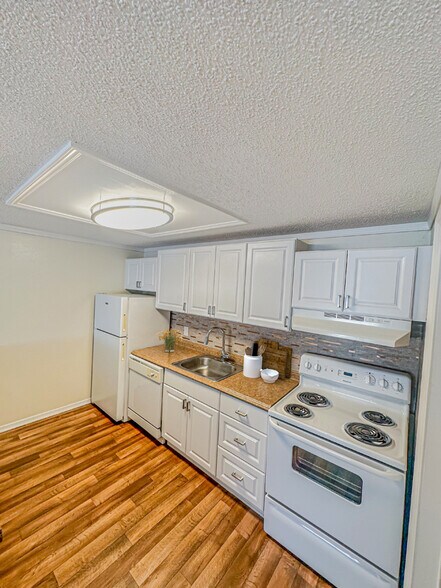 More Photos Of 500 N Lexington-Springmill Rd, Mansfield Apartments For Sale