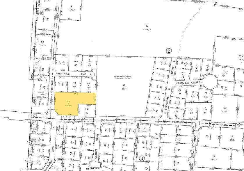 More Photos Of 368 New Hempstead Rd, New City General Retail For Sale