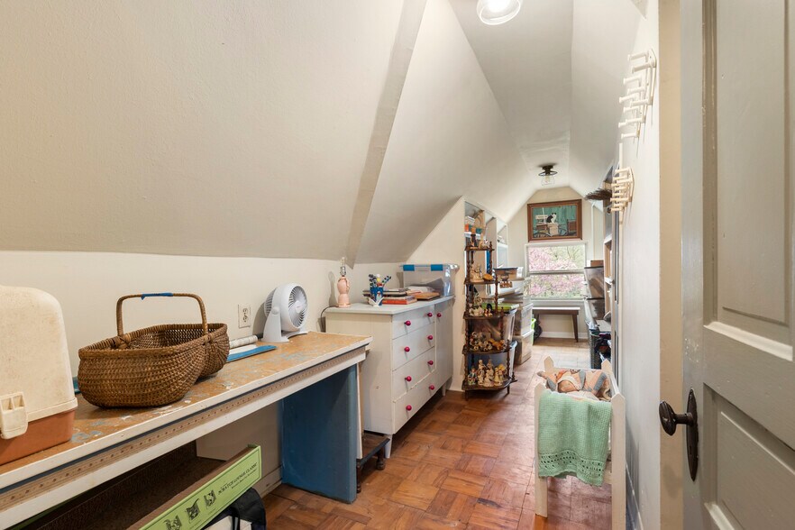 More Photos Of 3303 Ranch Road 1869, Liberty Hill Specialty For Sale