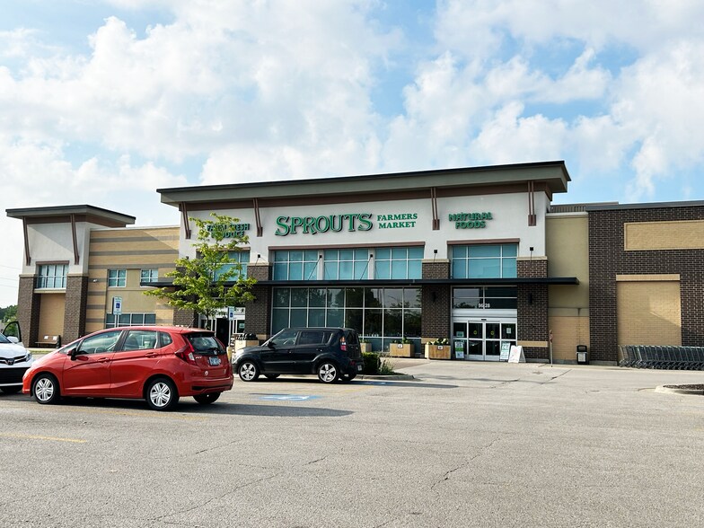 More Photos Of 9502-9628 Nall Ave, Overland Park Unknown For Lease