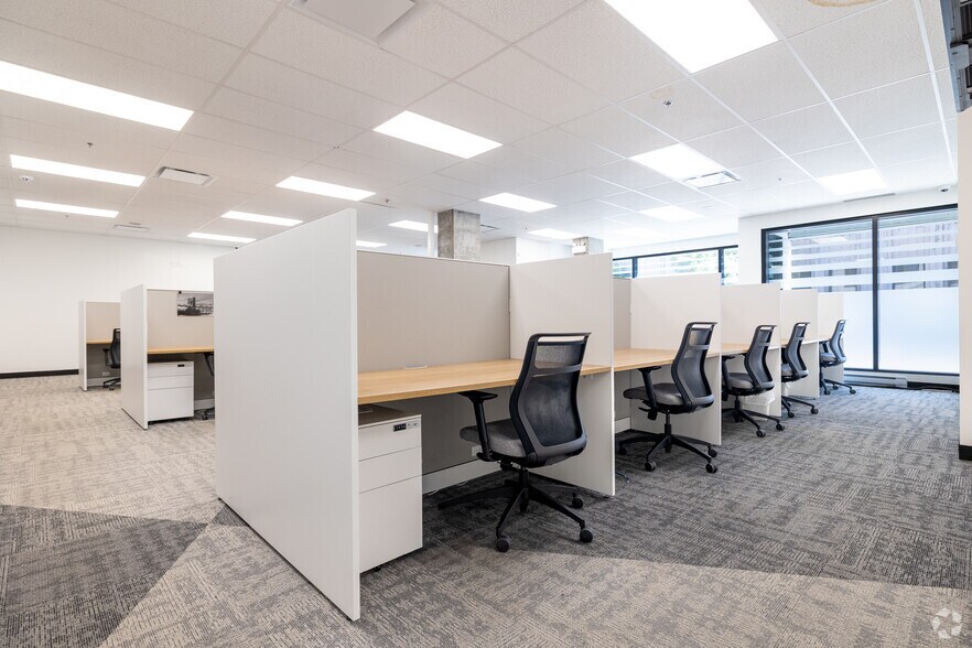 More Photos Of 2150 Rue Sainte-Catherine E, Montréal Apartments For Lease