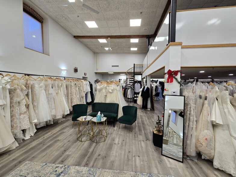 More Photos Of 100 Main St, Nashua Apartments For Lease