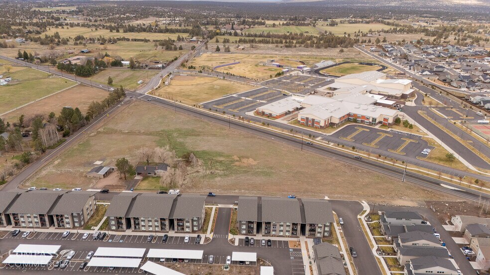 More Photos Of 4561 SW 39th St, Redmond Land For Sale