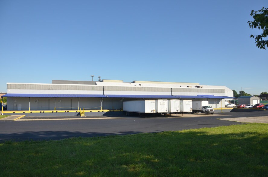 More Photos Of 3000 S Shelby St, Indianapolis Warehouse For Lease