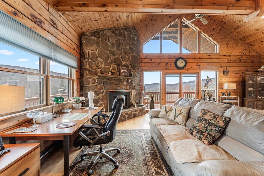 More Photos Of 365 Meade Rd, Susquehanna Specialty For Sale