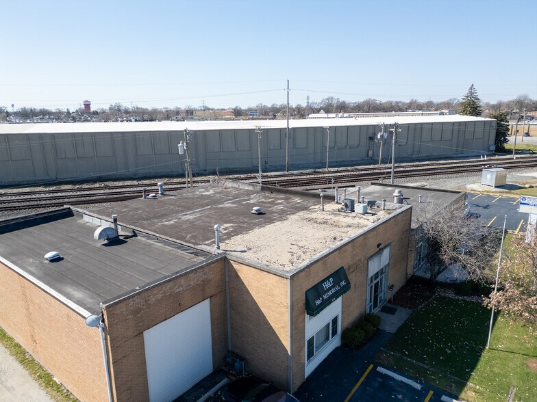 More Photos Of 4135 W 123rd St, Alsip Warehouse For Lease
