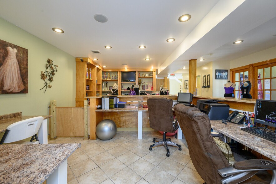More Photos Of 355 Buckelew Ave, Monroe Township Freestanding For Sale