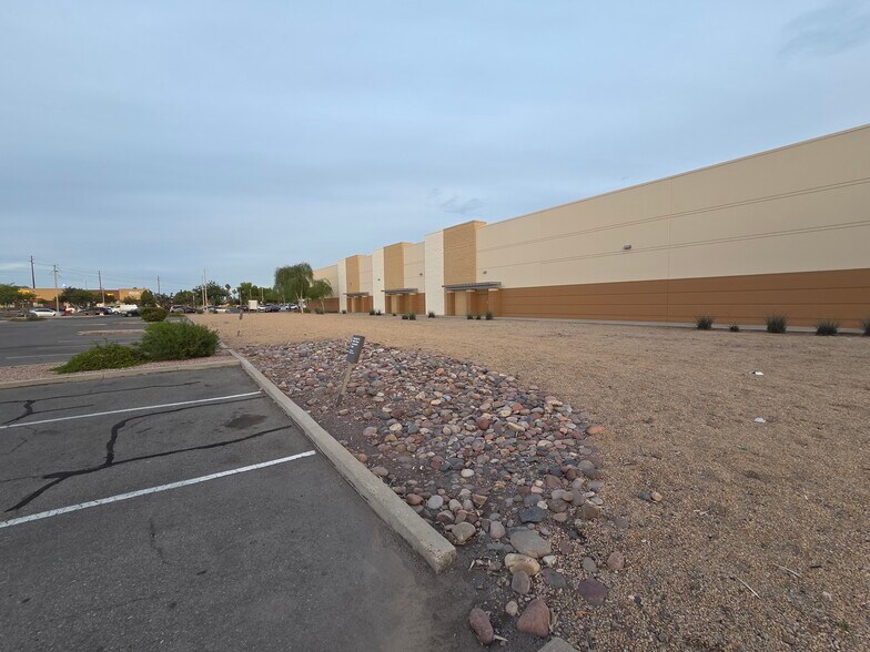 More Photos Of 4324 Peoria ave, Glendale Land For Sale