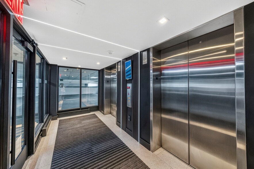 More Photos Of 2160 N Central Rd, Fort Lee Office For Lease