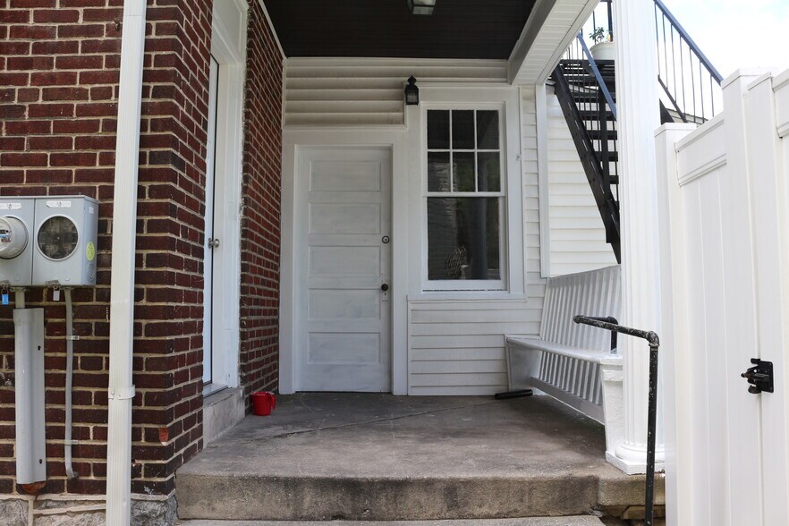 More Photos Of 725 Penn Ave, West Reading Storefront For Lease