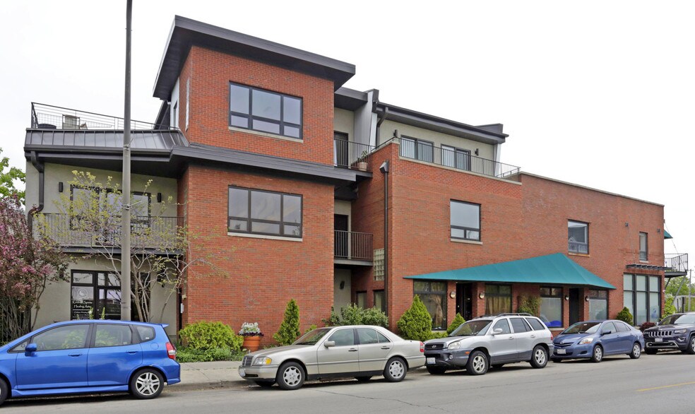 More Photos Of 1601-1607 Simpson St, Evanston Office For Sale