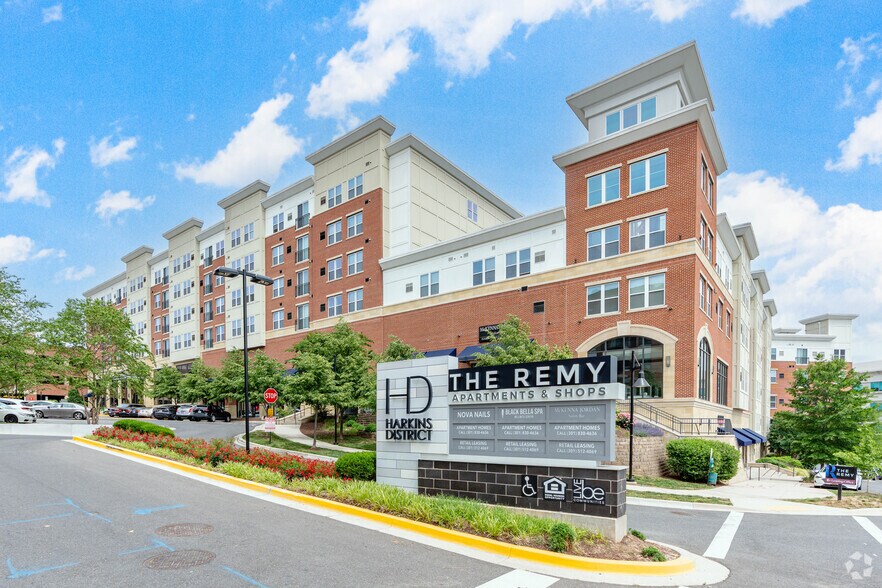 More Photos Of 7730 Harkins Rd, Lanham Apartments For Lease