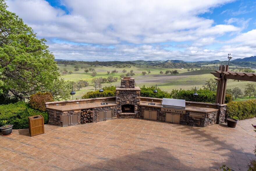 More Photos Of 76525 Interlake Rd, Bradley Land For Sale