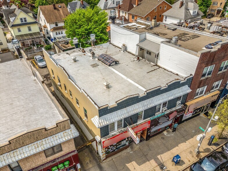 More Photos Of 15226-15228 Northern Blvd, Flushing General Retail For Sale