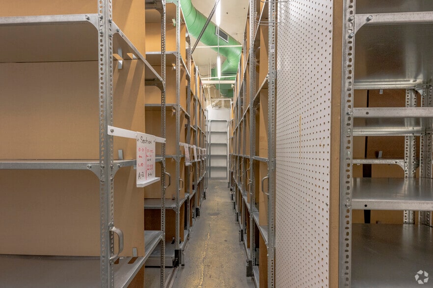 More Photos Of 100 Greyrock Pl, Stamford Unknown For Lease