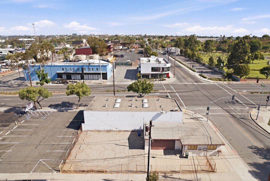 More Photos Of 2581 California Ave, Signal Hill Office For Sale