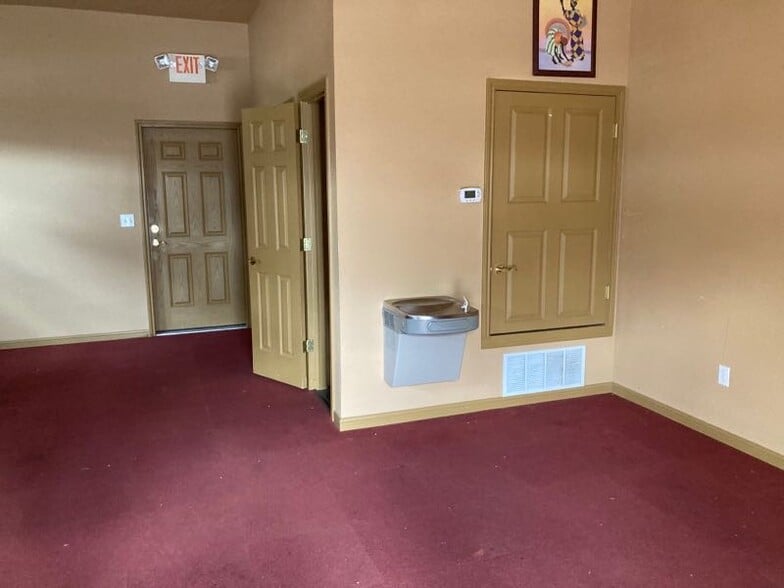 More Photos Of 1005 N 10th, Killeen Office Residential For Lease