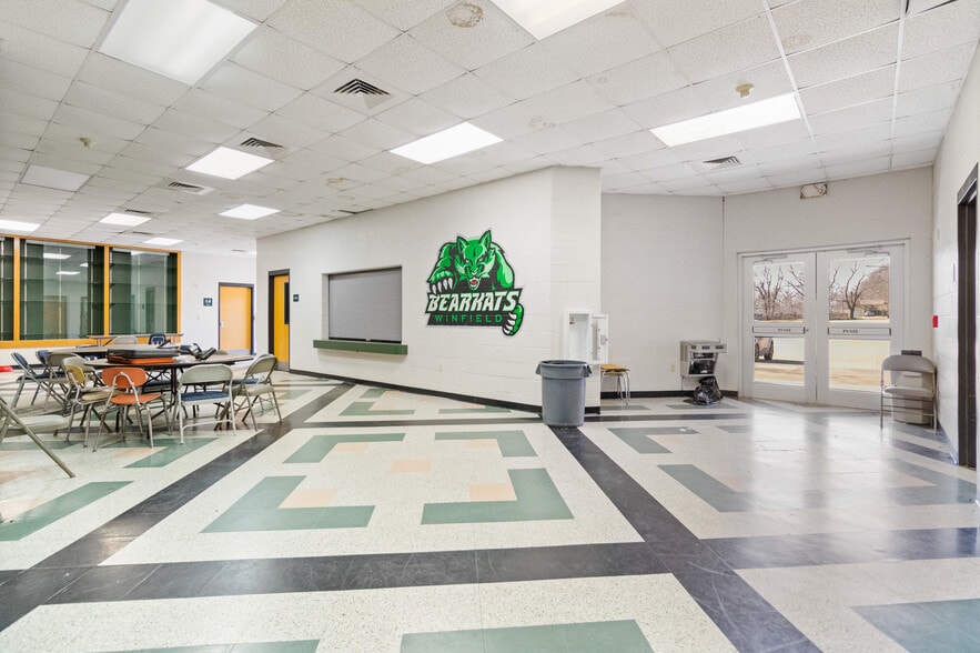 More Photos Of 214 N School St, Winfield Light Distribution For Sale