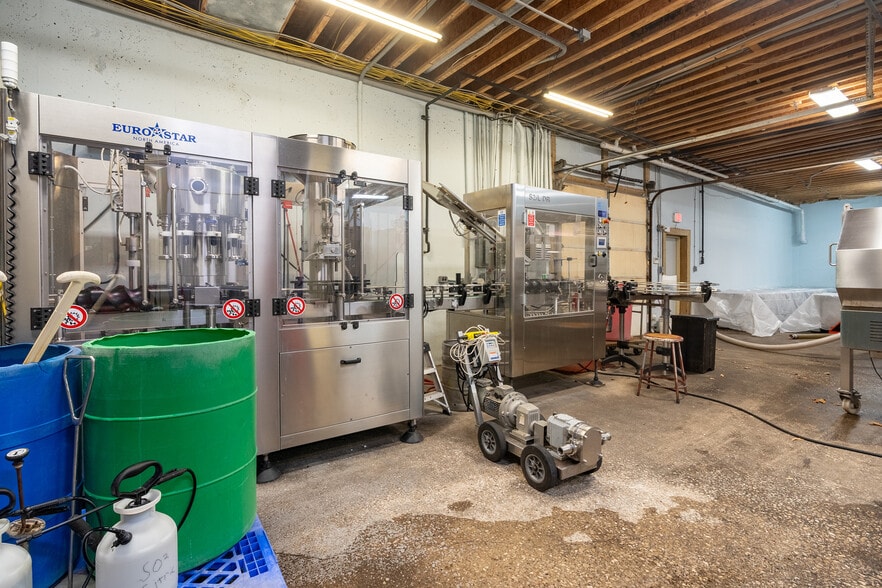 More Photos Of 14931 State Highway 37, Whittington Winery Vineyard For Sale