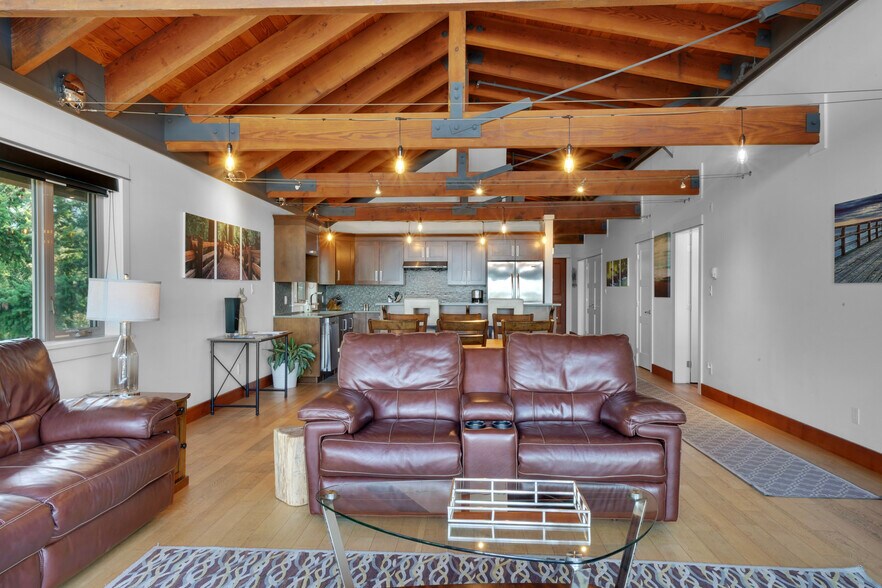 More Photos Of 118 Rainbow Rd, Salt Spring Island Land For Sale