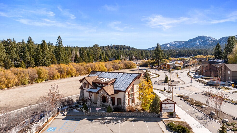 More Photos Of 42718 Moonridge Rd, Big Bear Lake Office For Sale
