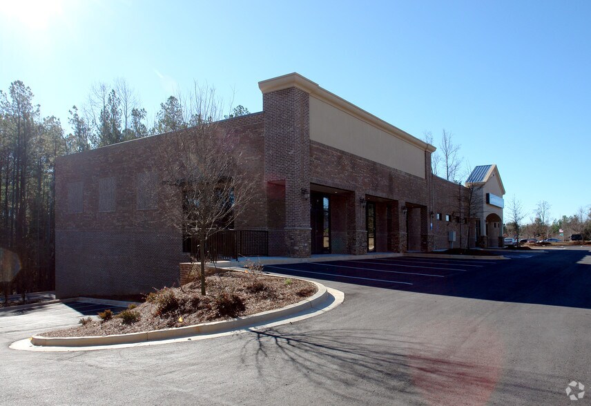 More Photos Of 780 Peachtree Industrial Blvd, Suwanee Freestanding For Lease