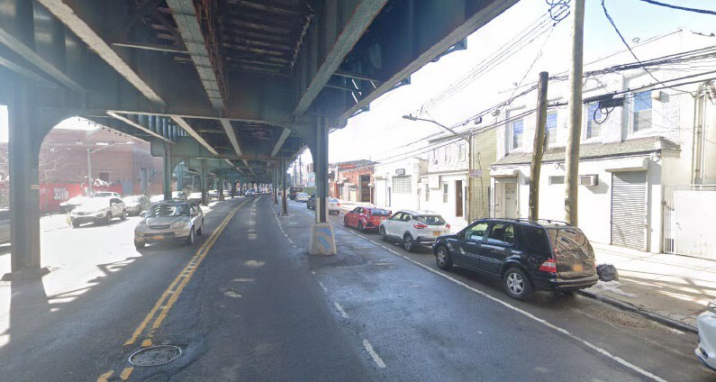 More Photos Of 4551 White Plains Rd, Bronx Storefront Retail Residential For Sale