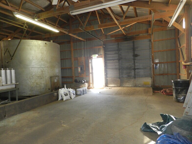 More Photos Of 320 Industrial Ave, Olathe Industrial For Sale