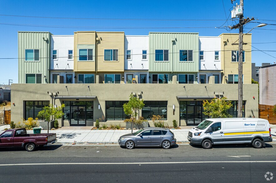 More Photos Of 2315 Market St, Oakland Storefront Retail Office For Lease