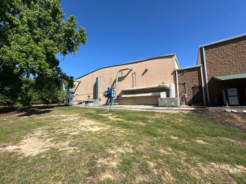 More Photos Of 5003 Wrightsboro Rd, Grovetown Warehouse For Sale