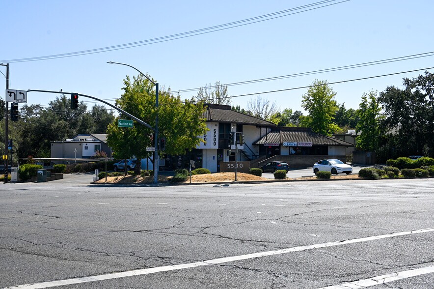 More Photos Of 5500 Madison Ave, Sacramento Office For Sale