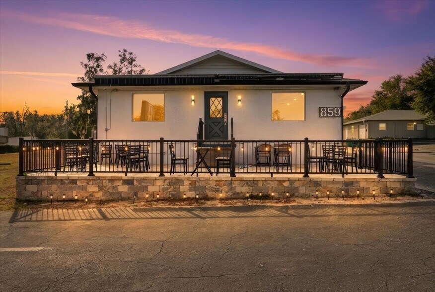 Primary Photo Of 859 S US Highway 41, Inverness Restaurant For Sale