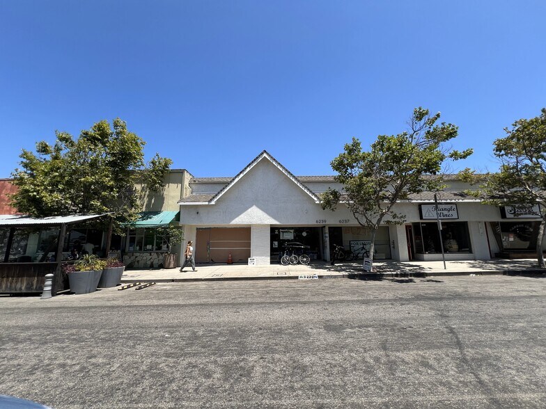 More Photos Of 6227 W 87th St, Los Angeles Storefront For Lease